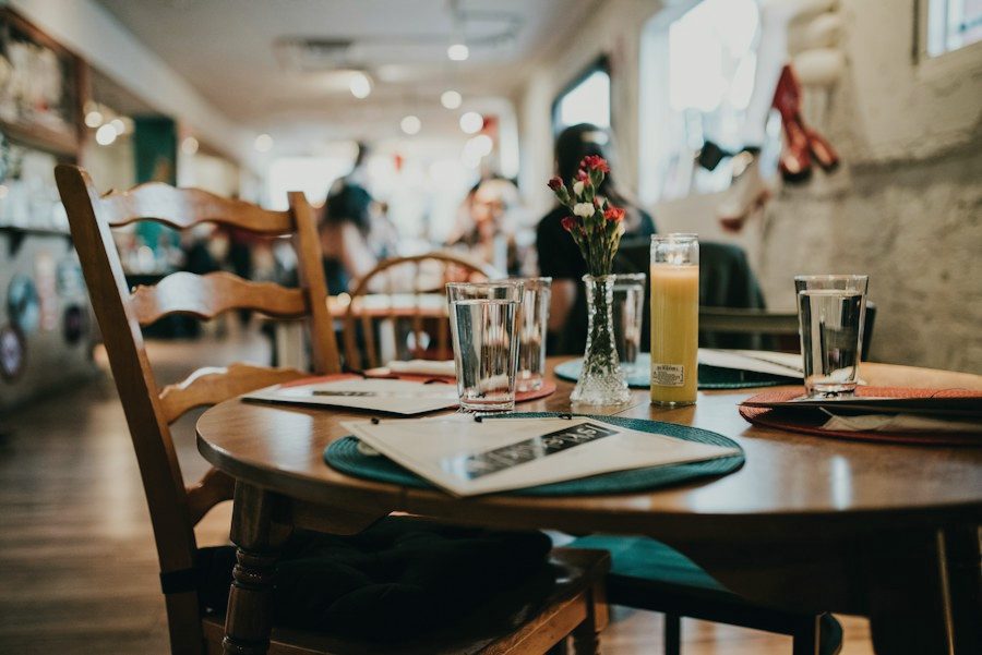 Relaxed dining